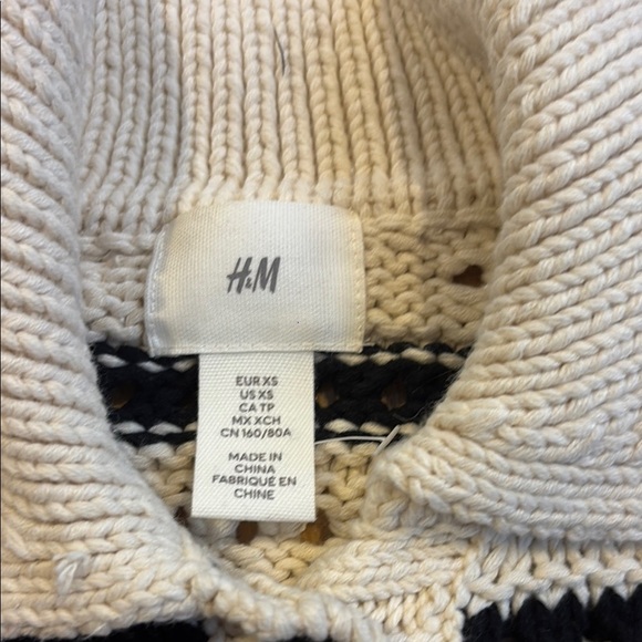 H&M Women’s Black and White Striped Sweater Size XS - Picture 2 of 4